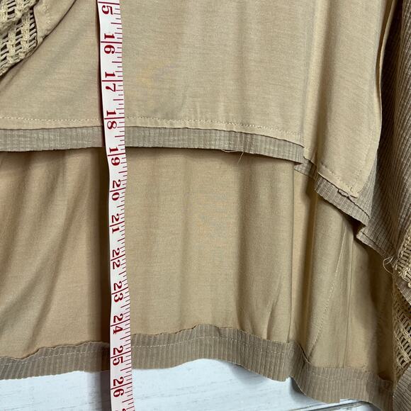 POL City Drifrter Oversized Neutral Tan Boho Top Size Small - Picture 8 of 9